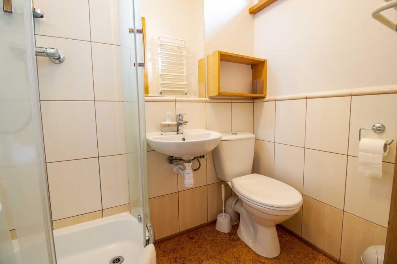 Wisniowy Sad Guest House Bialowieza Luaran gambar