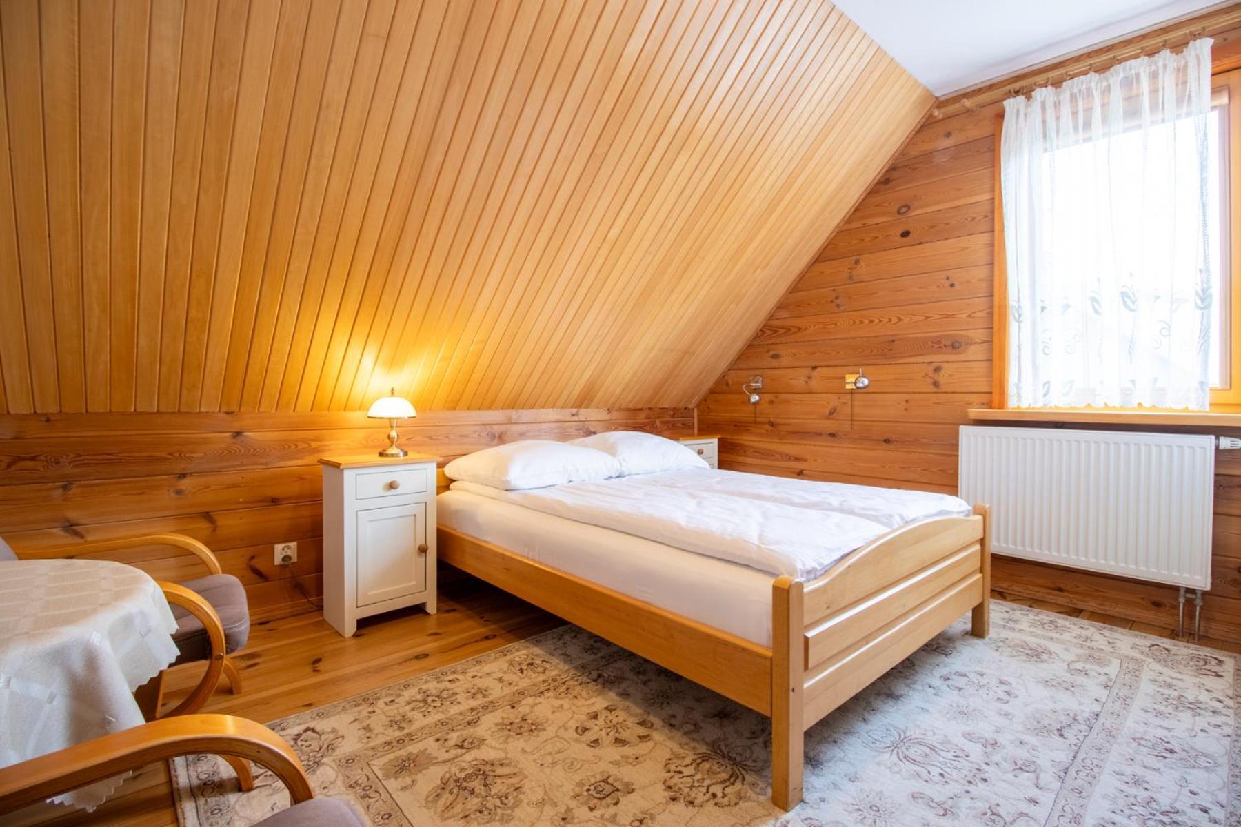 Wisniowy Sad Guest House Bialowieza Luaran gambar
