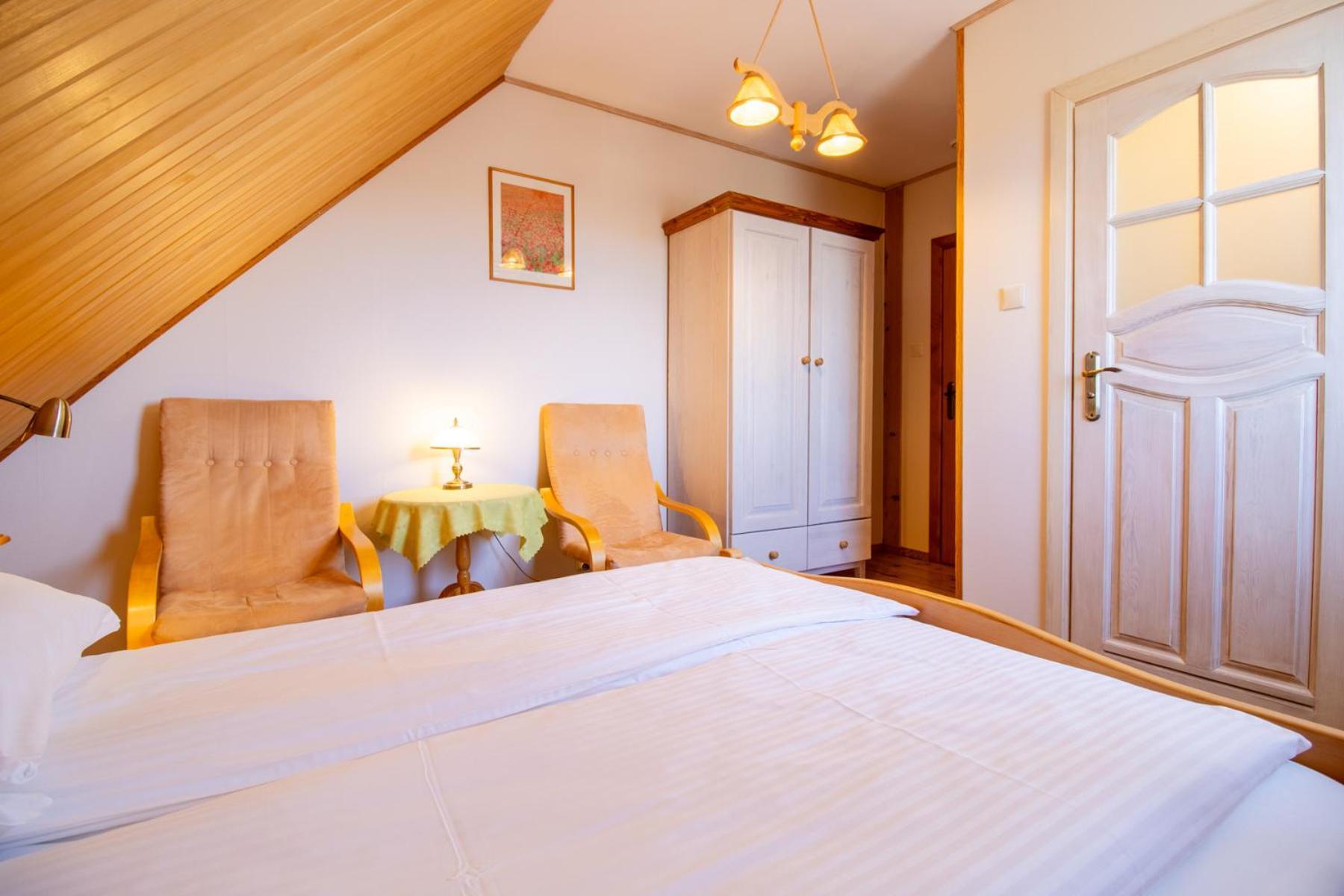 Wisniowy Sad Guest House Bialowieza Luaran gambar