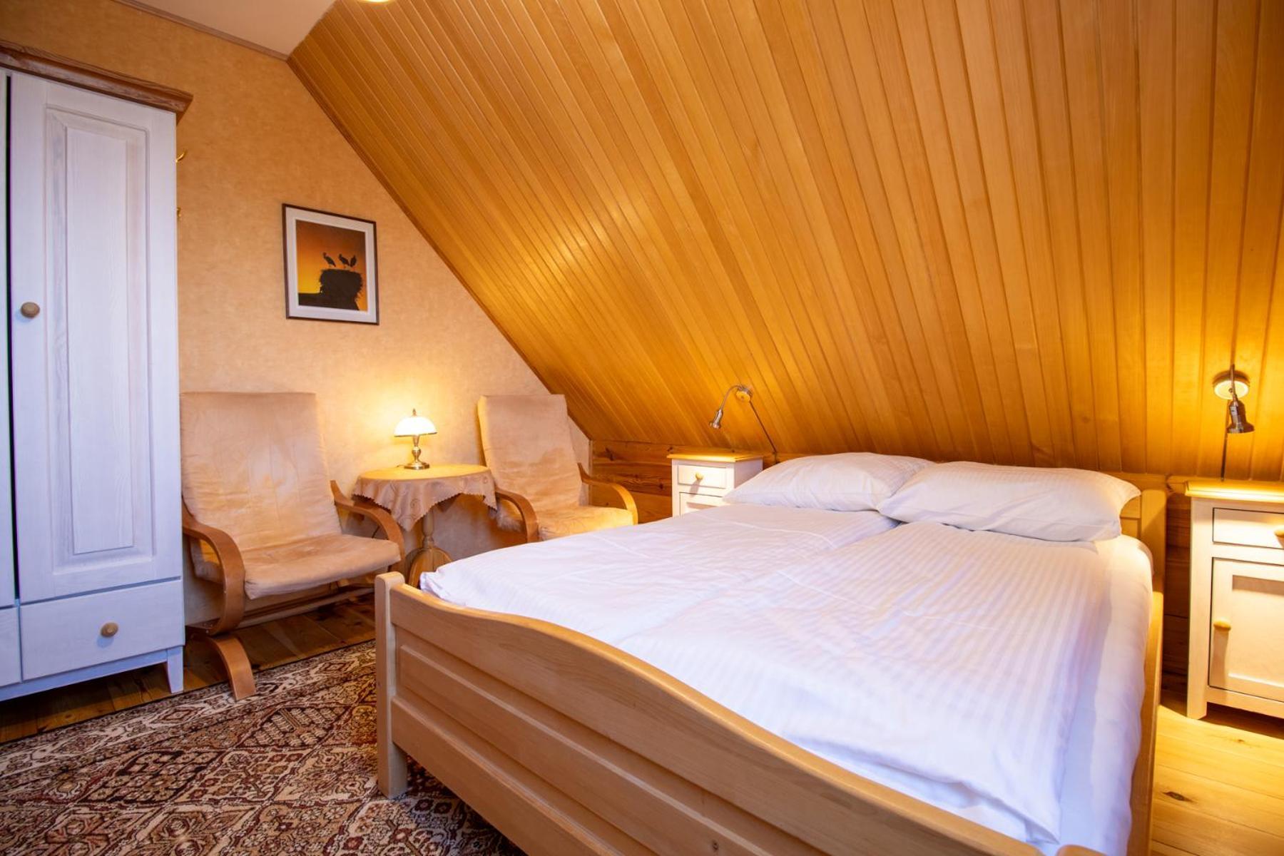 Wisniowy Sad Guest House Bialowieza Luaran gambar